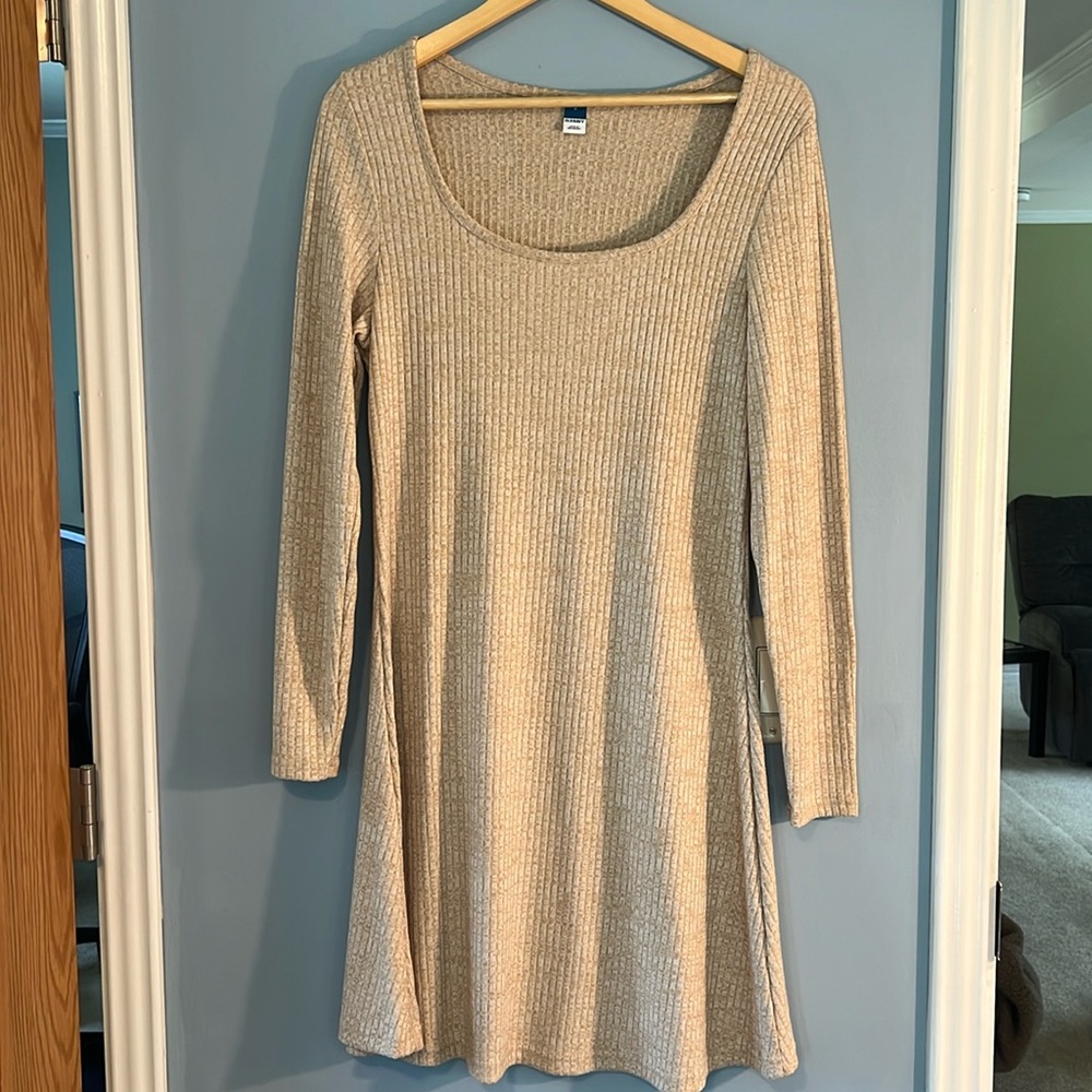 Cream fall long sleeve dress